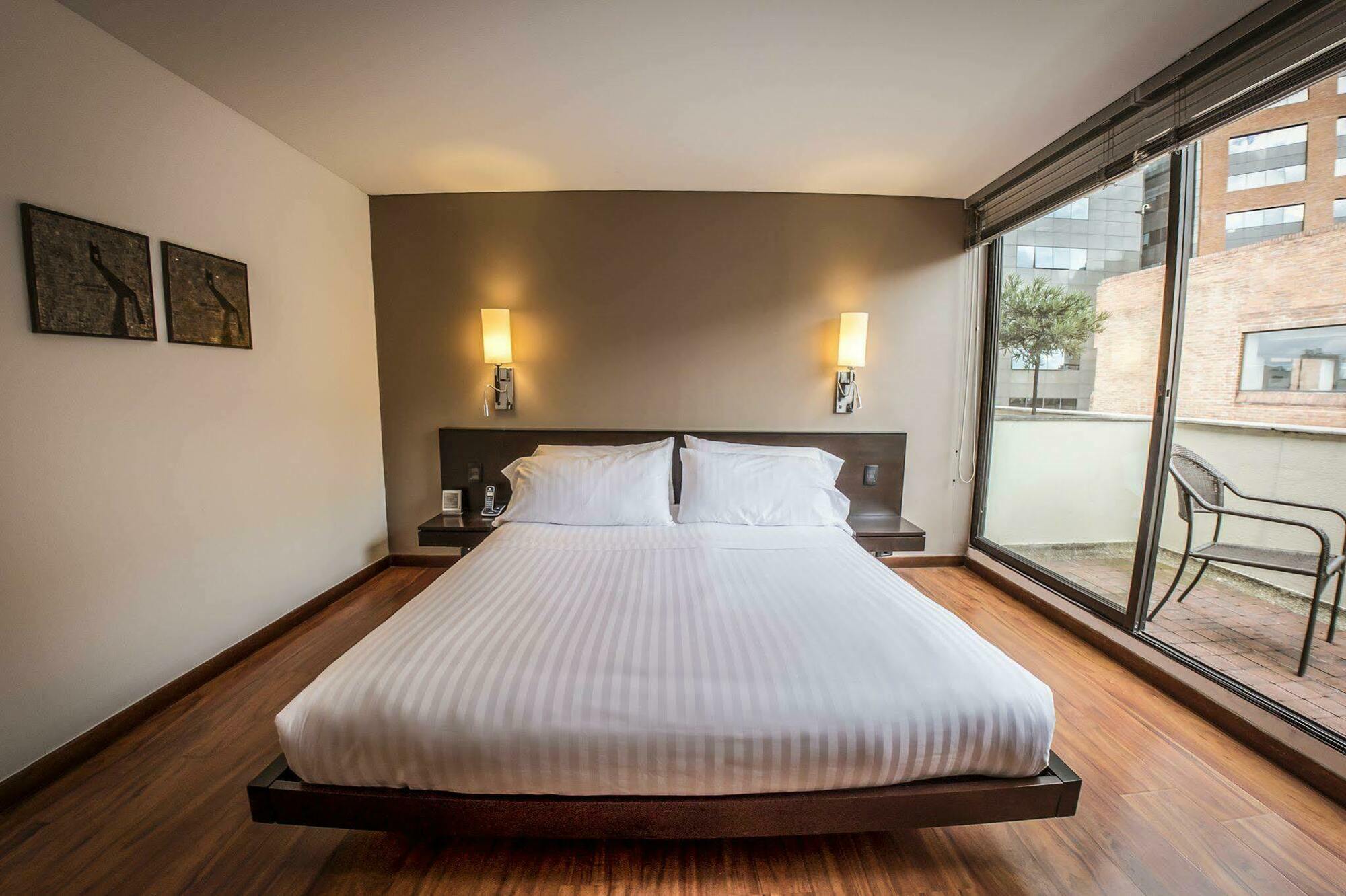 Hotel Lugano Suites Bogota Exterior photo
